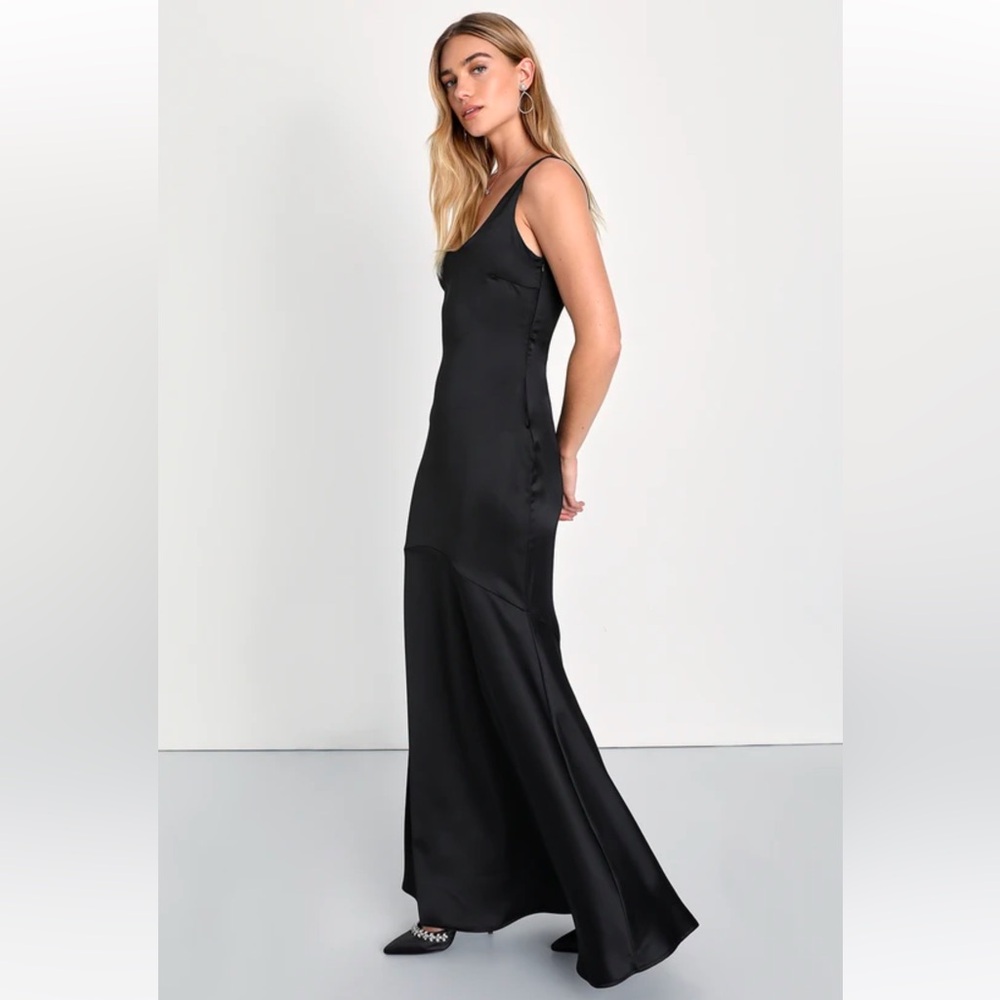 Black satin mermaid maxi dress - Picture 2 of 4